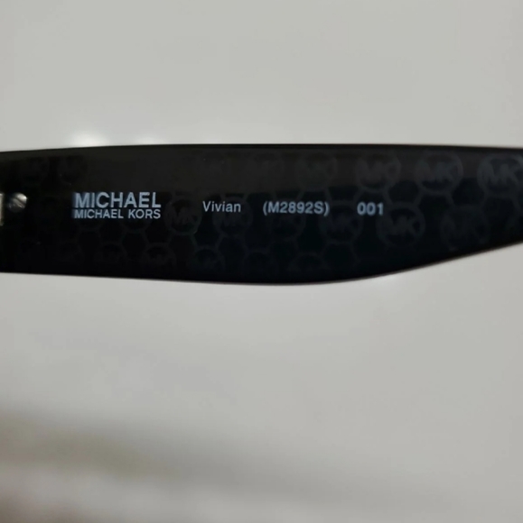 MICHAEL Michael Kors Vivian Sunglasses - Picture 3 of 3